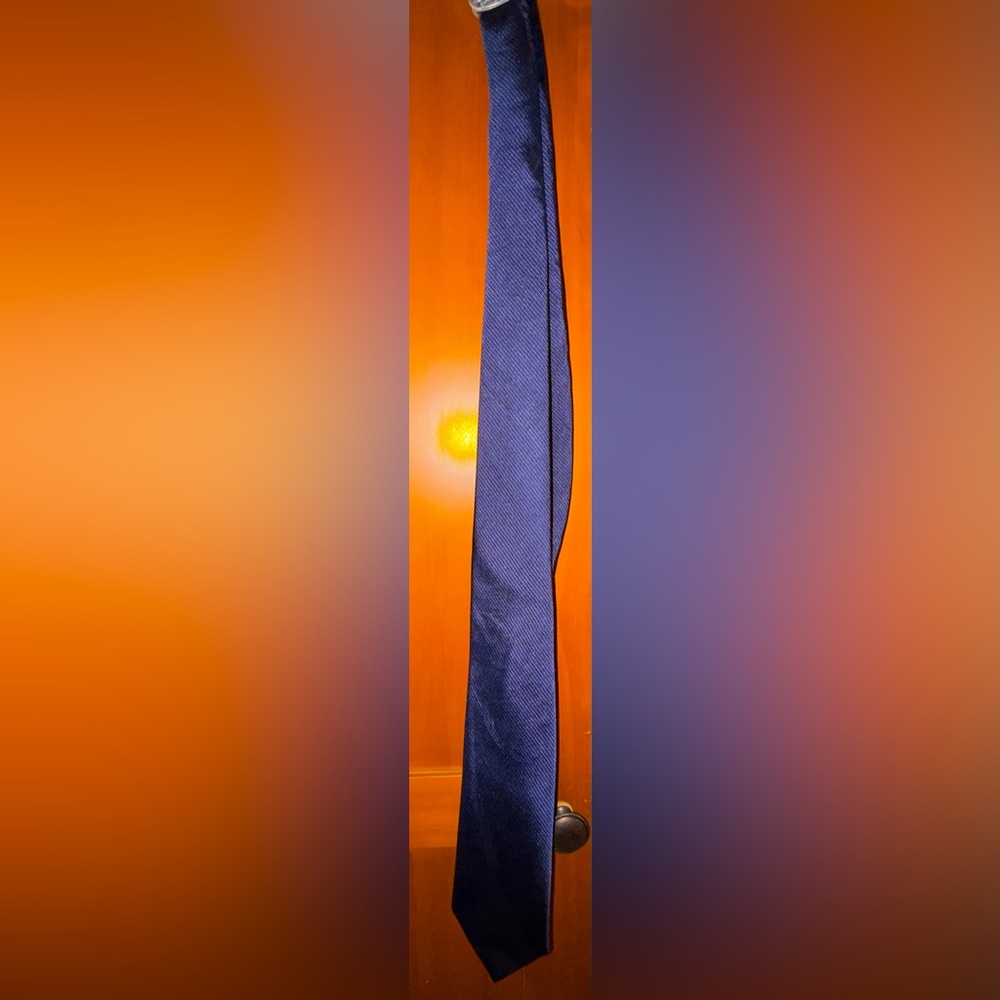 BOYS TIE
J.KHAKI BRAND
EXCELLENT CONDITION